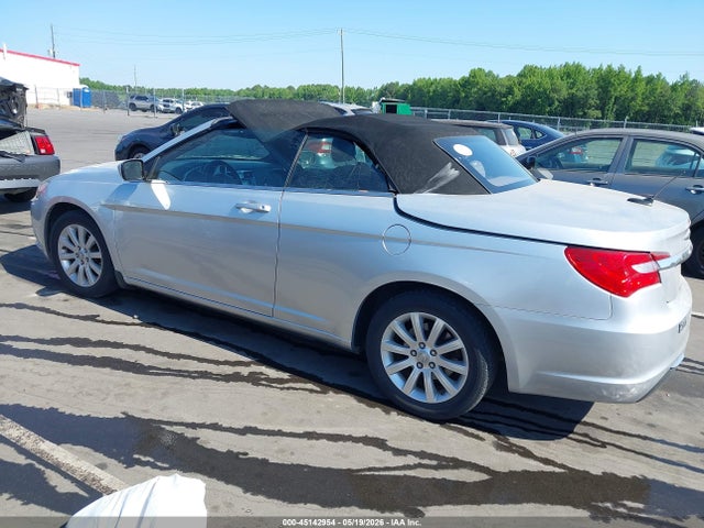 2012 Chrysler 200 TOURING — миниатюра 3