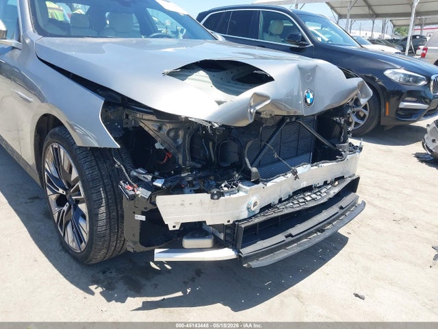 2024 BMW 530I 缩略图 19