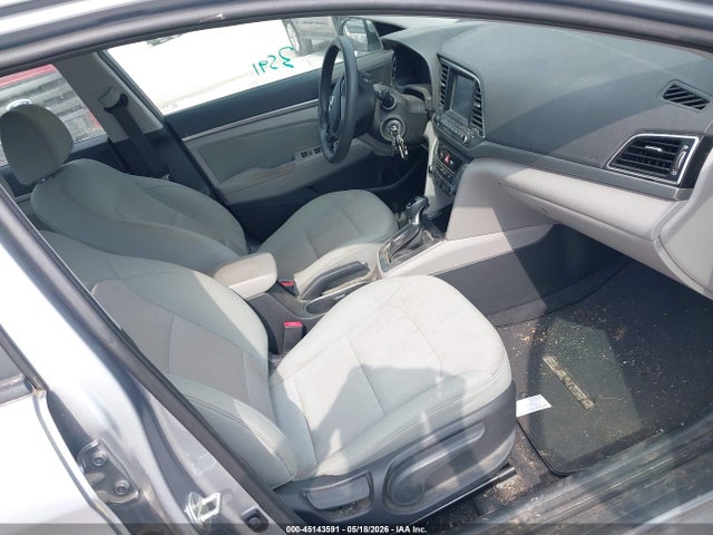 2017 Hyundai ELANTRA SE 照片 5
