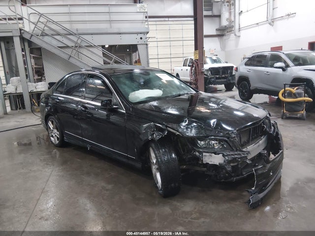 2011 MERCEDES-BENZ C 300 SPORT 4MATIC