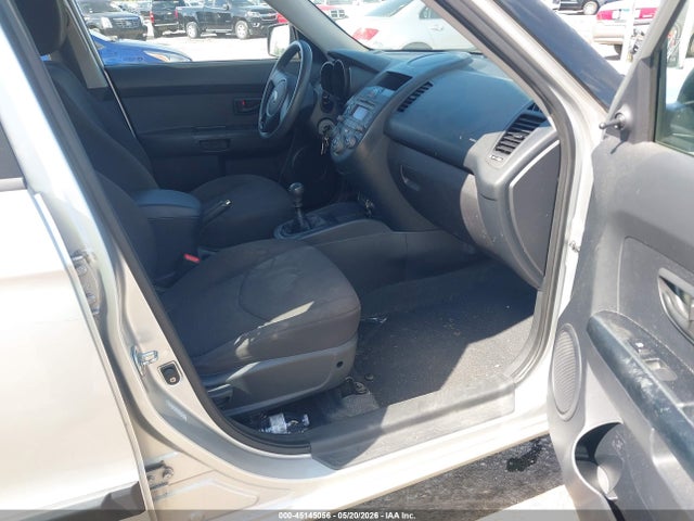 2010 KIA SOUL — фото 5