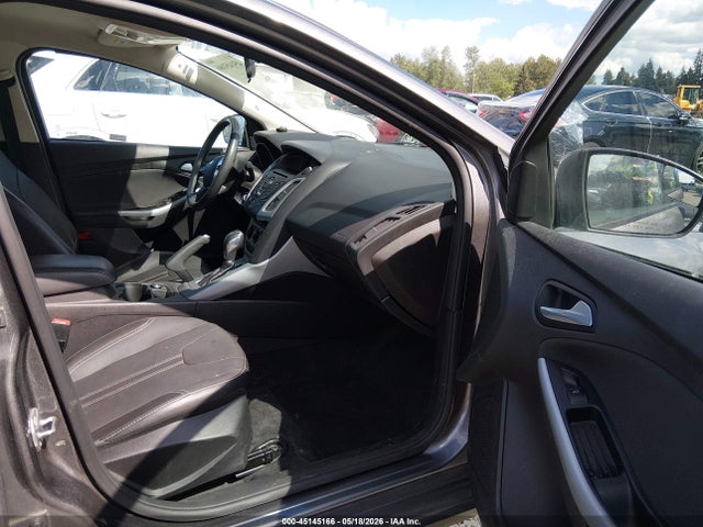 صورة مصغرة 18 لـ 2014 FORD FOCUS SE