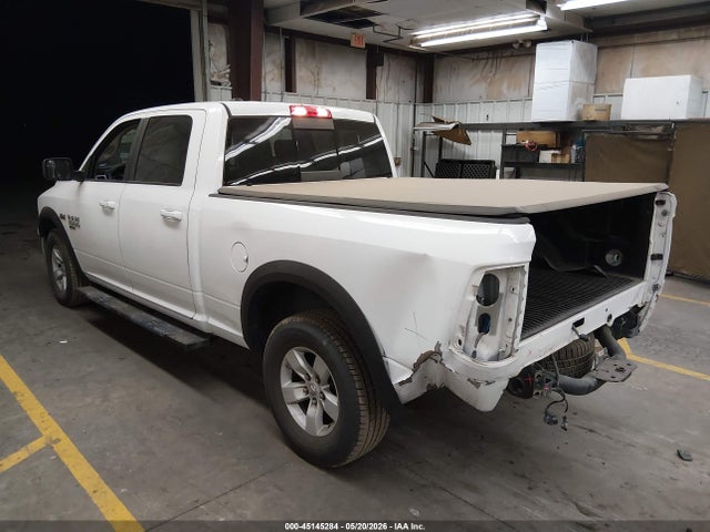 2019 RAM 1500 CLASSIC 照片 3
