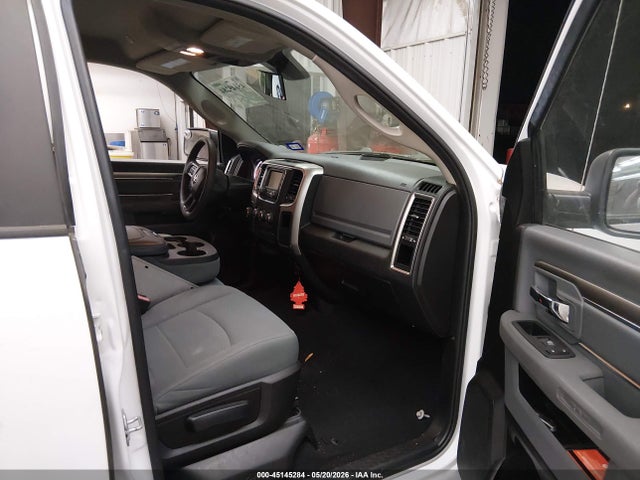 2019 RAM 1500 CLASSIC 照片 5