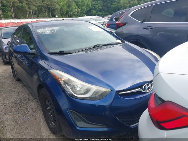 2016 HYUNDAI ELANTRA SE