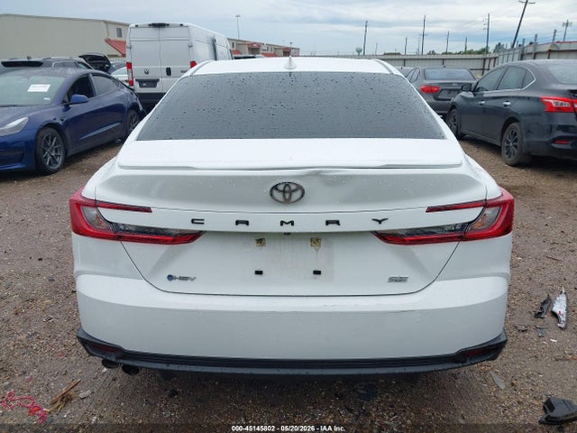 2025 Toyota CAMRY SE — миниатюра 17