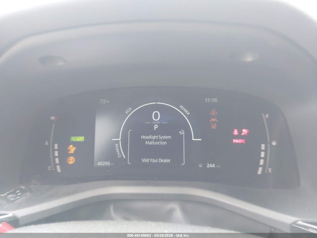 2025 Toyota CAMRY SE photo 7