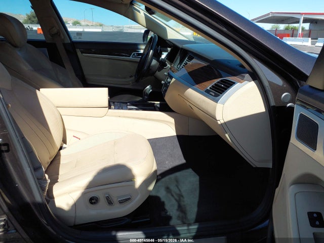صورة 5 لـ 2015 Hyundai GENESIS 3.8