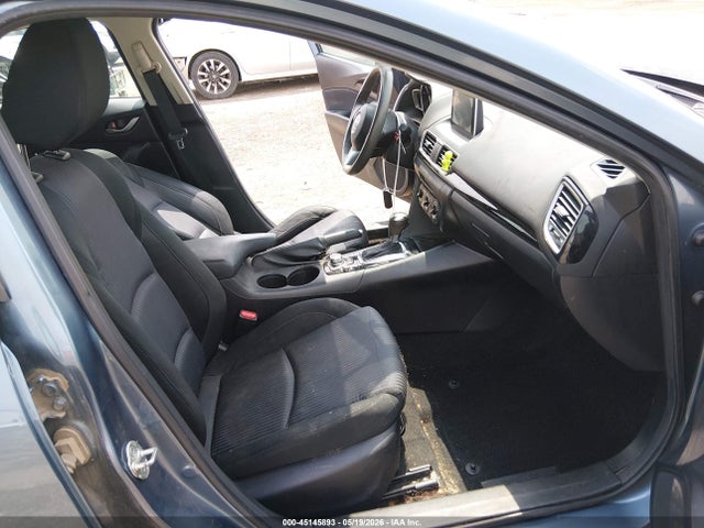 2016 Mazda MAZDA3 I SPORT photo 4