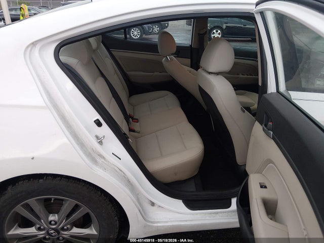 صورة 8 لـ 2017 Hyundai ELANTRA SE