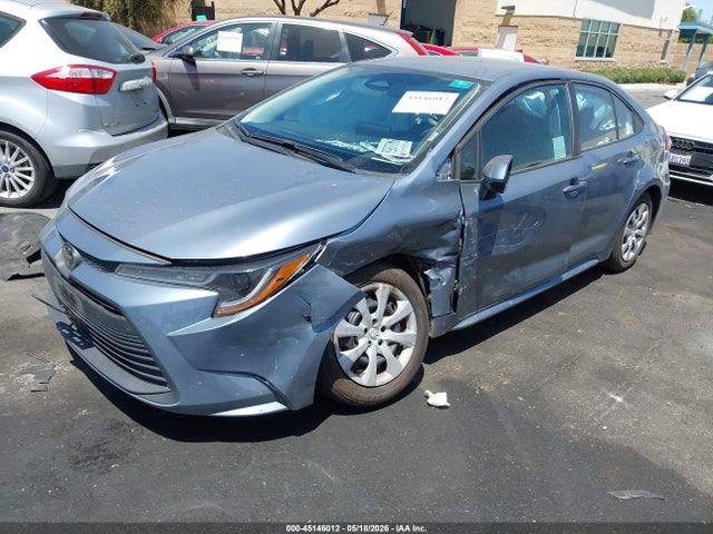 2024 Toyota COROLLA LE photo 2
