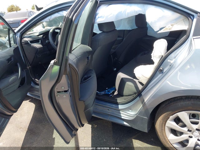 2024 Toyota COROLLA LE photo 8