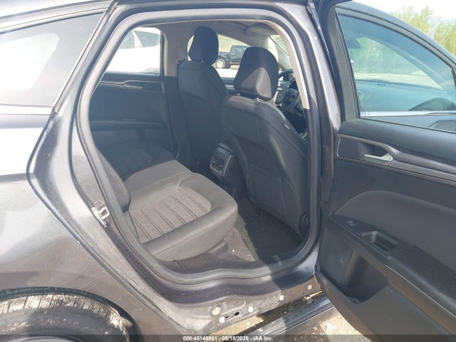 FORD FUSION SE - 8