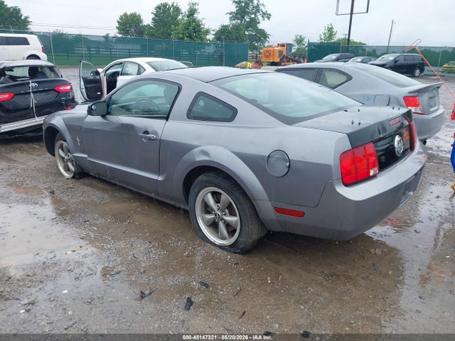 صورة 3 لـ 2006 FORD MUSTANG V6