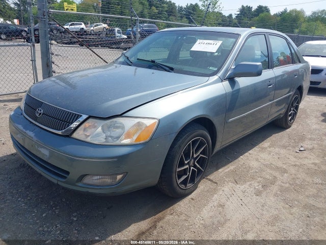 2000 Toyota AVALON XLS photo 2