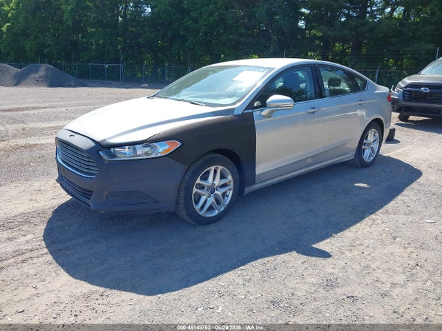 FORD FUSION SE - 2