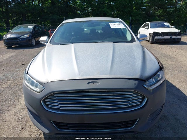 FORD FUSION SE - 6