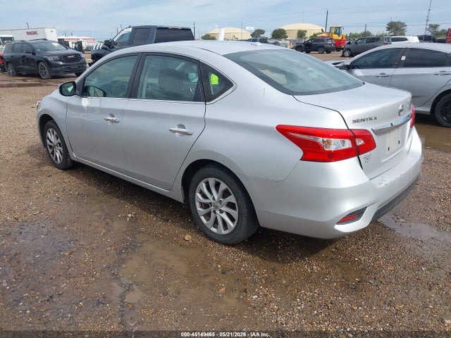 2018 Nissan SENTRA SV — фото 3