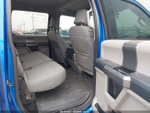 2016 FORD F-150 XLT photo 8