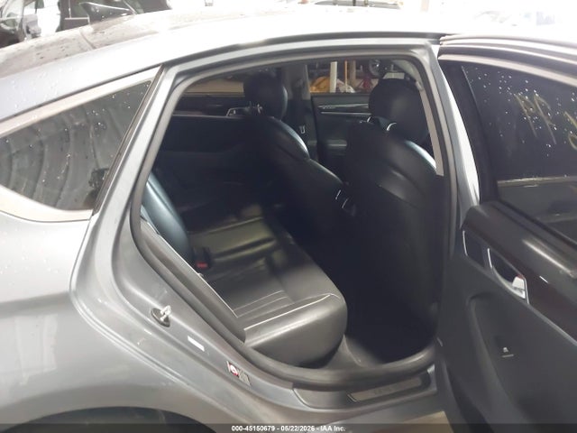 صورة 8 لـ 2015 Hyundai GENESIS 3.8