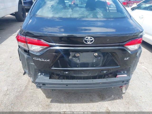 2022 Toyota COROLLA LE photo 6