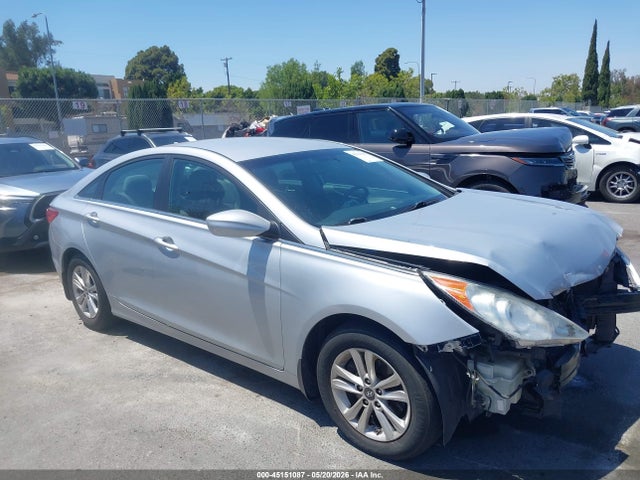 2013 Hyundai SONATA GLS — миниатюра 13