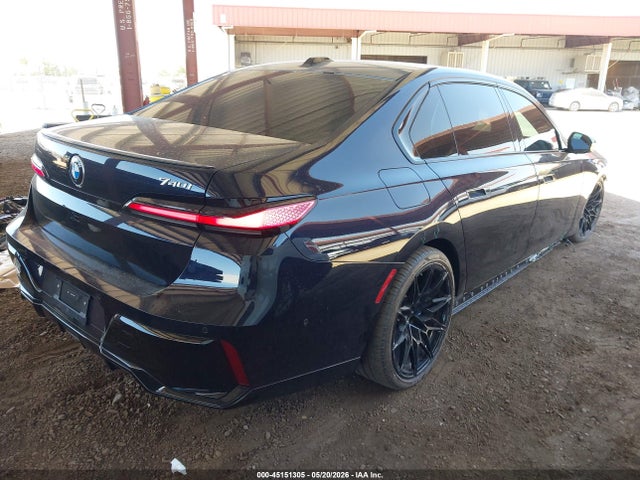 2025 BMW 740I 照片 4