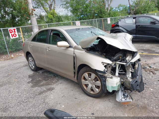2009 TOYOTA CAMRY 