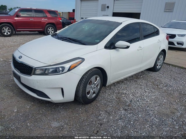 2017 KIA FORTE LX 照片 2