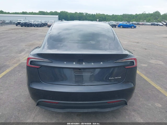 2025 Tesla MODEL 3 LONG RANGE ALL-WHEEL DRIVE 缩略图 16
