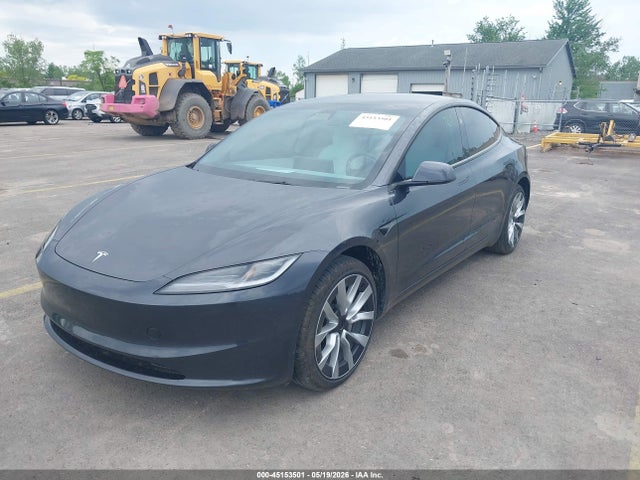2025 Tesla MODEL 3 LONG RANGE ALL-WHEEL DRIVE — фото 2