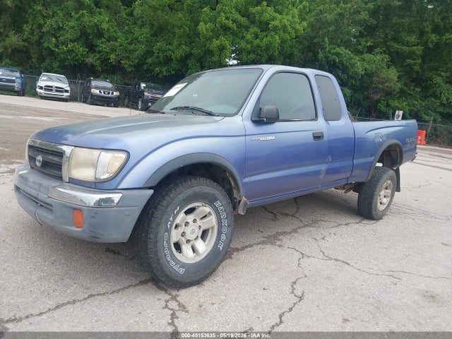 1999 Toyota TACOMA — фото 2