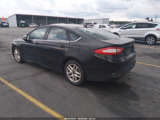 FORD FUSION SE - 3