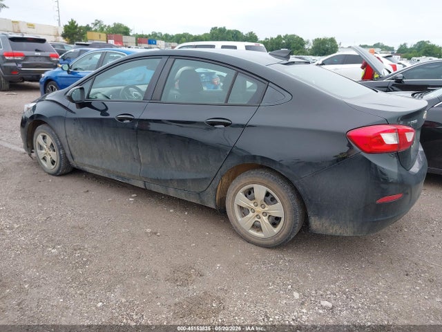 صورة 3 لـ 2018 Chevrolet CRUZE LS AUTO