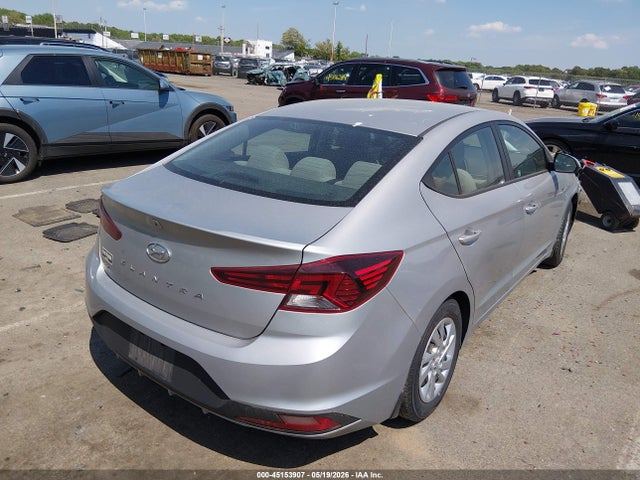2020 Hyundai ELANTRA SE photo 4