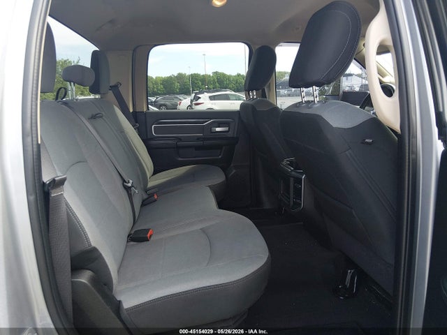 صورة 8 لـ 2019 RAM 2500 BIG HORN 4X4 6'4 BOX