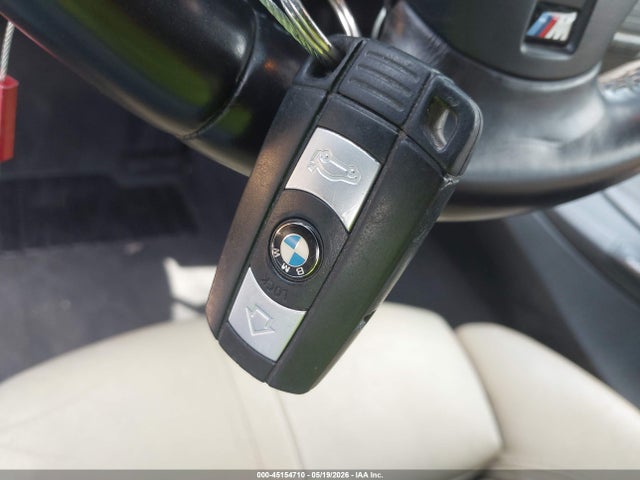 2012 BMW M3 — миниатюра 11
