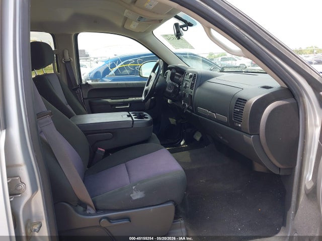 صورة 5 لـ 2013 Chevrolet SILVERADO 1500 LT