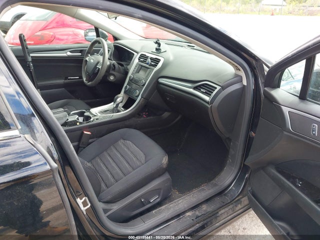 FORD FUSION SE - 5