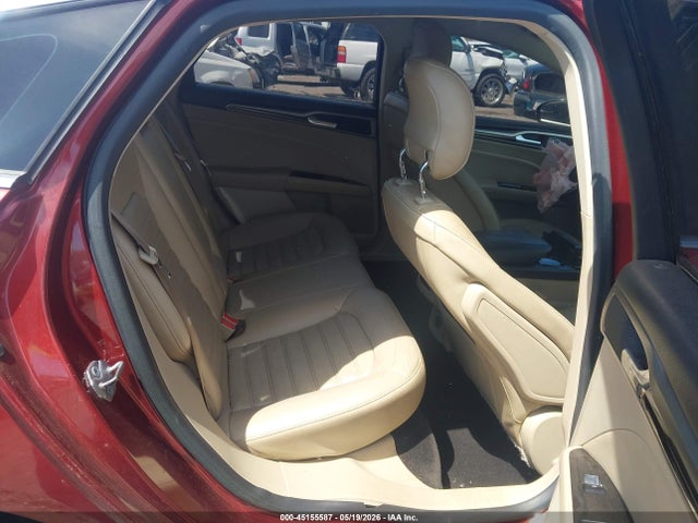 2014 FORD FUSION SE photo 8