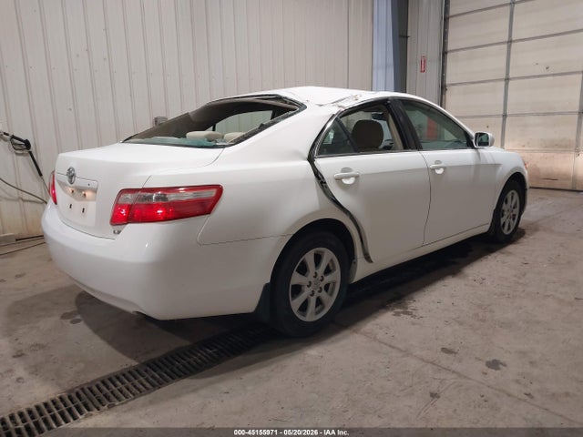 2008 Toyota CAMRY LE photo 4