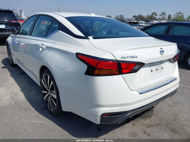 2021 Nissan ALTIMA SR FWD 照片 3