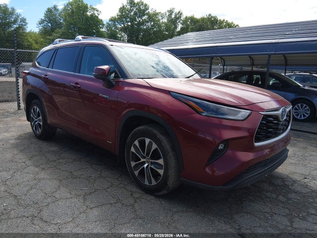 2021 TOYOTA HIGHLANDE HYBRID XLE
