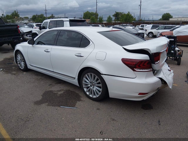 2013 Lexus LS 460 L photo 3