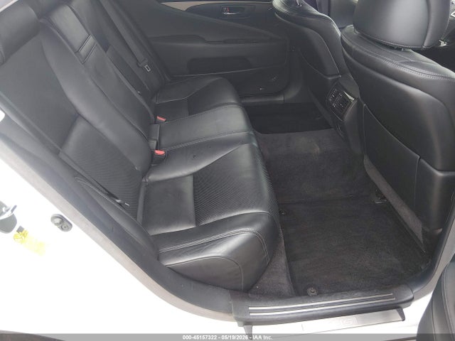 2013 Lexus LS 460 L photo 8