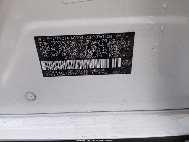 2013 Lexus LS 460 L photo 9