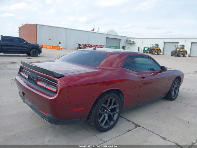 2019 DODGE CHALLENGER SXT 4
