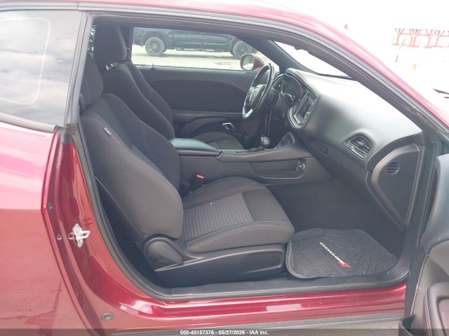 2019 DODGE CHALLENGER SXT 5