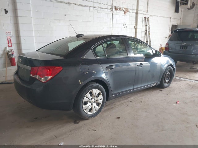 صورة 4 لـ 2015 Chevrolet CRUZE LS AUTO