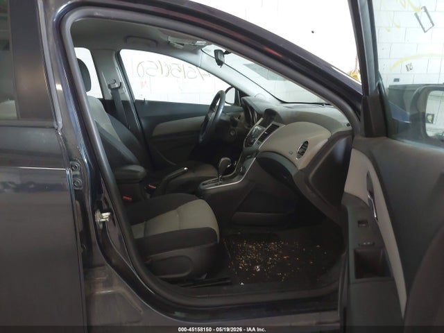 صورة 5 لـ 2015 Chevrolet CRUZE LS AUTO